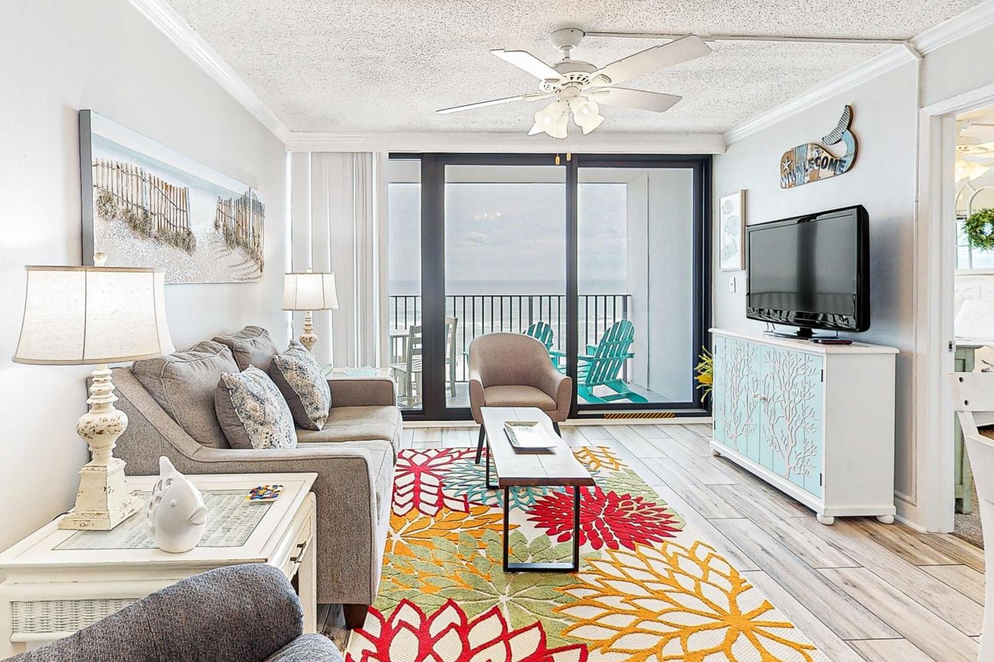 Island Sunrise Apartment *